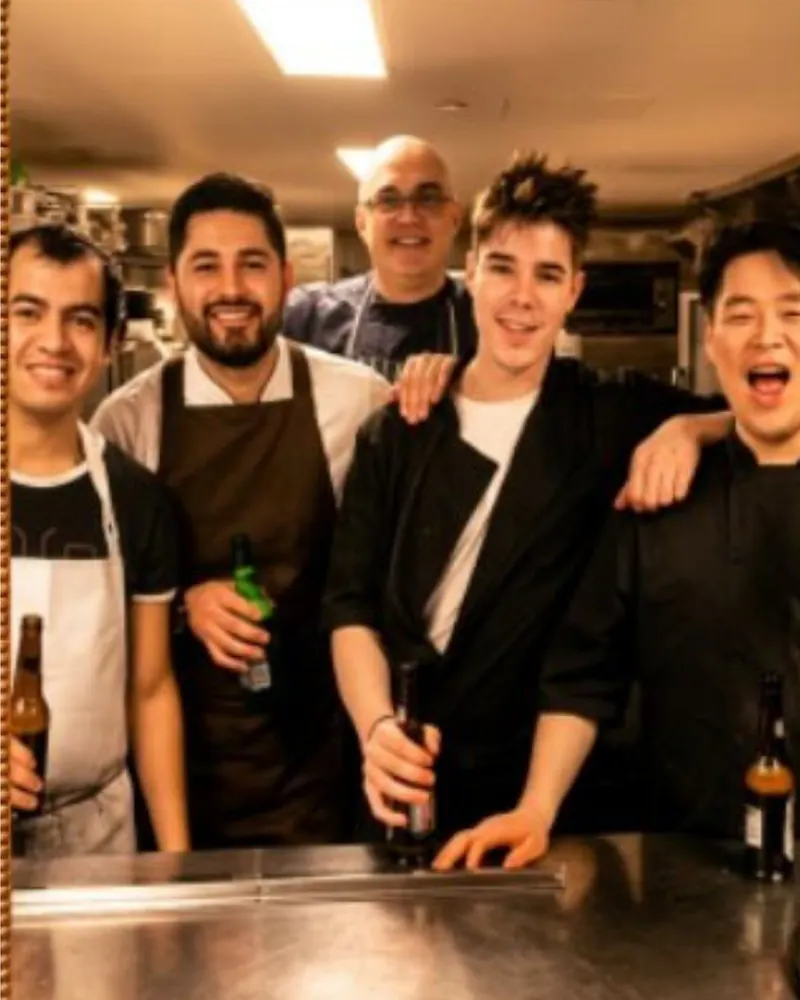Good crew, good kitchen.